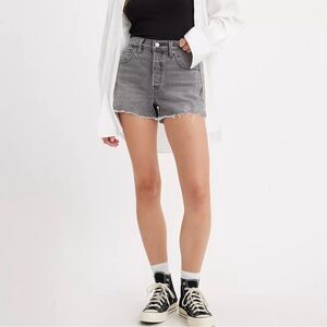 NWOT Levi’s 501 High Rise Low Stretch Black Denim Shorts Size 26